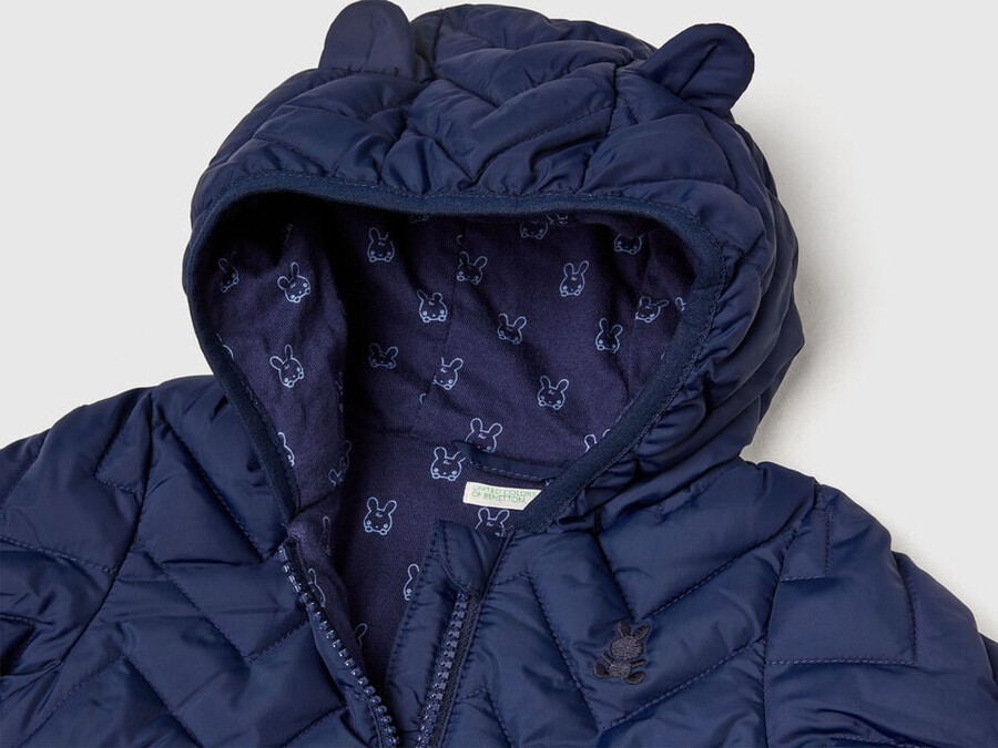 chaqueta acolchada con orejeras