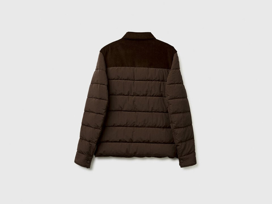 chaqueta de pana y nailon