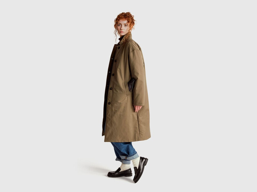 chaqueta larga con acolchado ligero