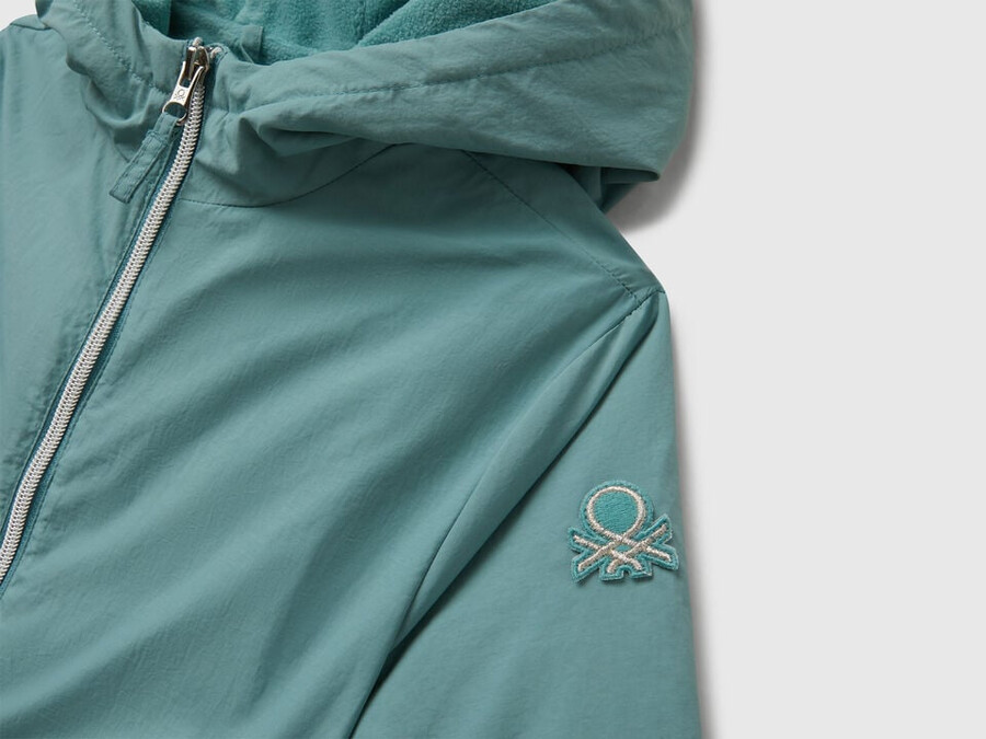 chaqueta ligera rain defender