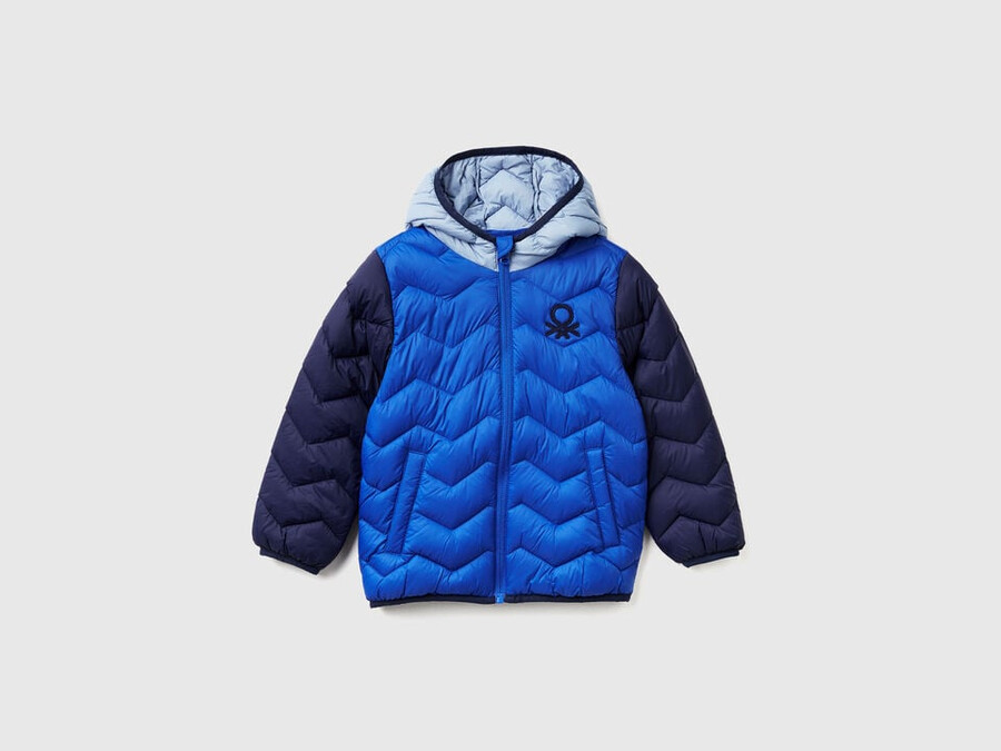 chaqueta acolchada con capucha