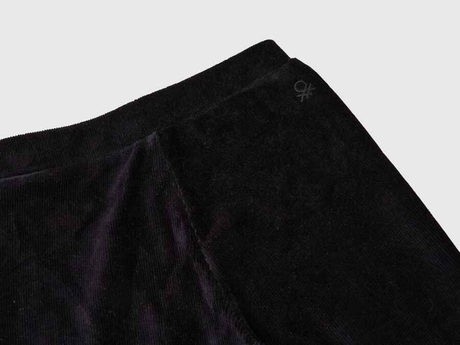 pantalones anchos de chenilla